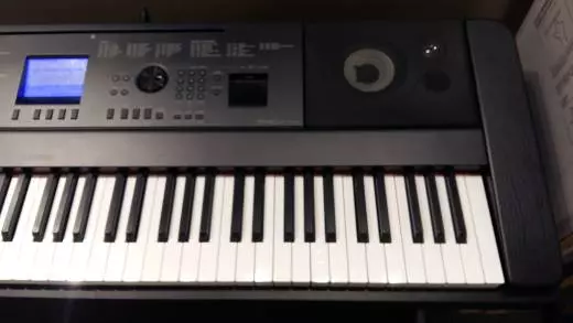 Yamaha - DGX660 B 2